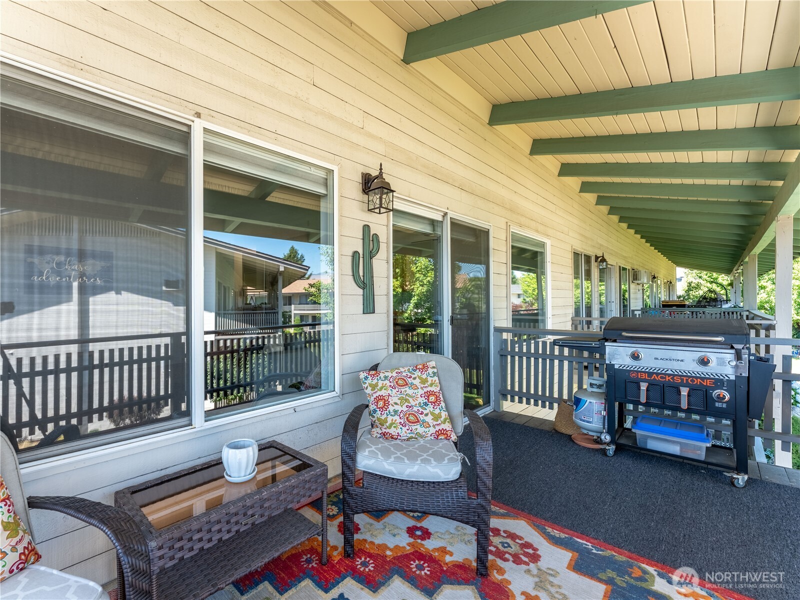 10 S Cove Avenue Unit: 21