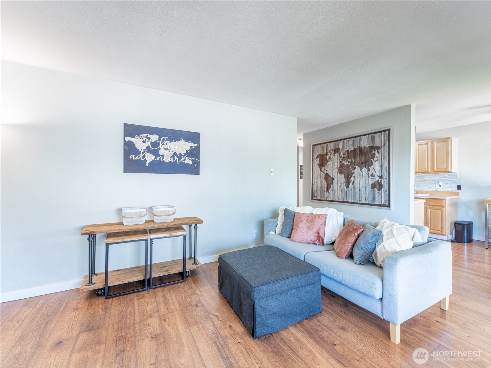 10 S Cove Avenue Unit: 21