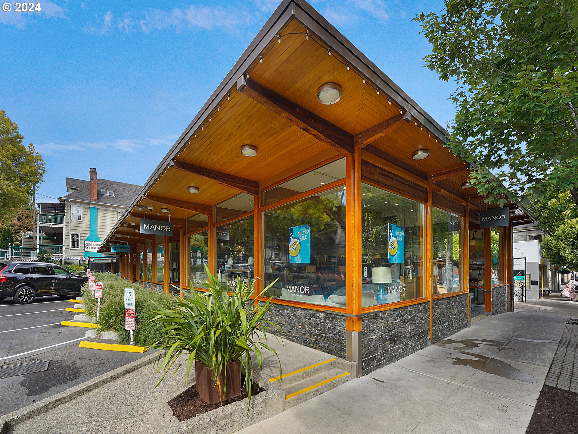 232 NW UPTOWN TER 2B