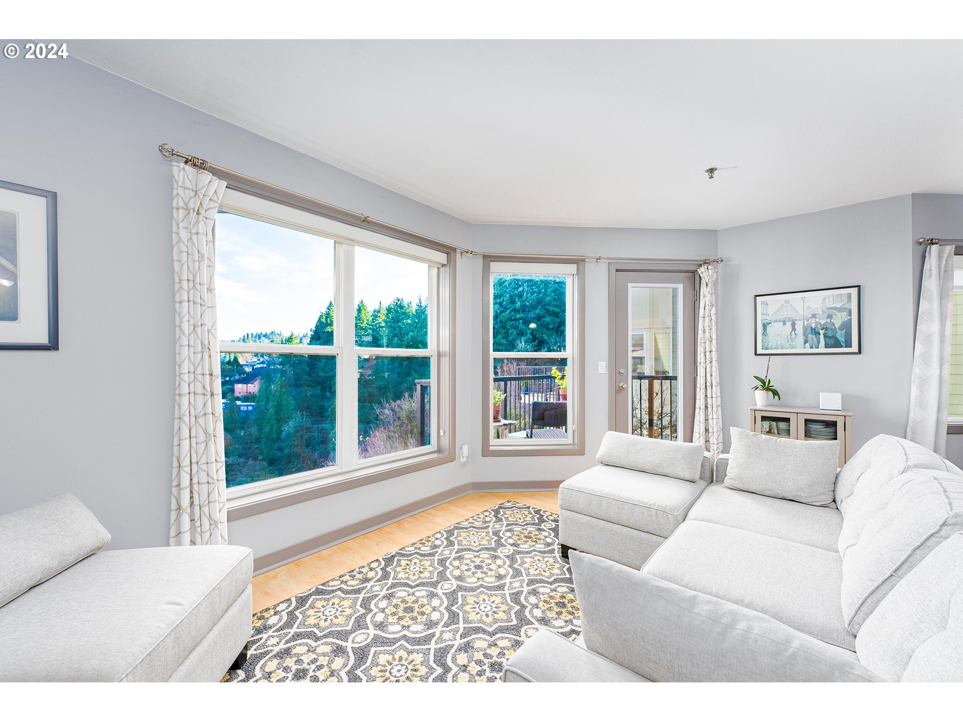 232 NW UPTOWN TER 2B