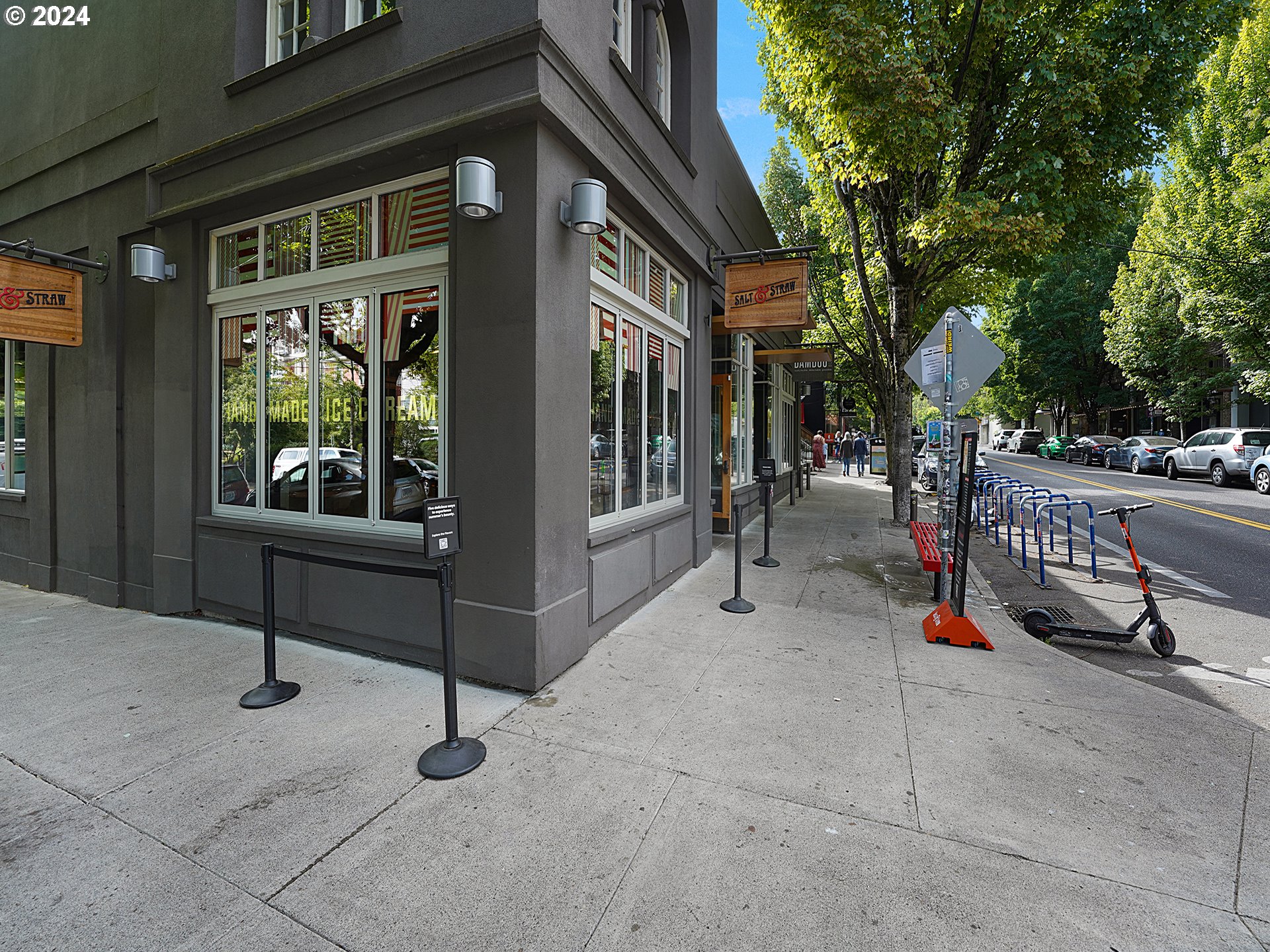 232 NW UPTOWN TER 2B