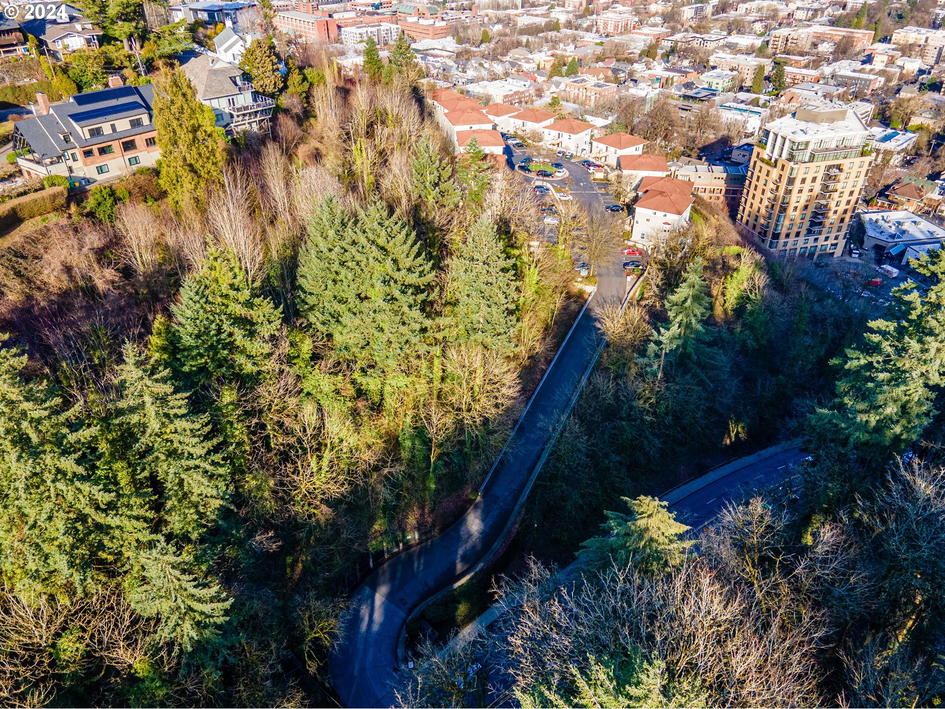 232 NW UPTOWN TER 2B