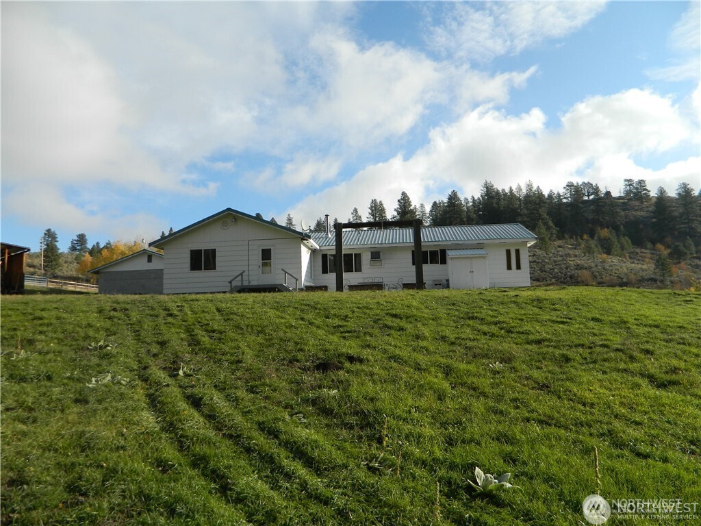 285 N Lemanasky Rd Road