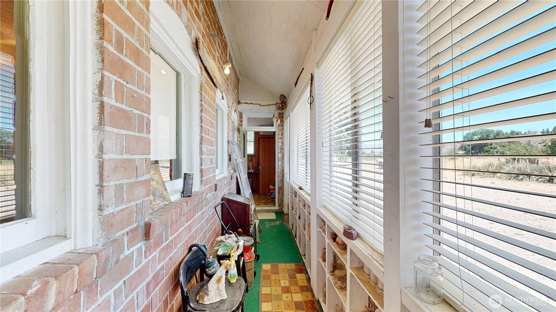 18 Old Carlton Road