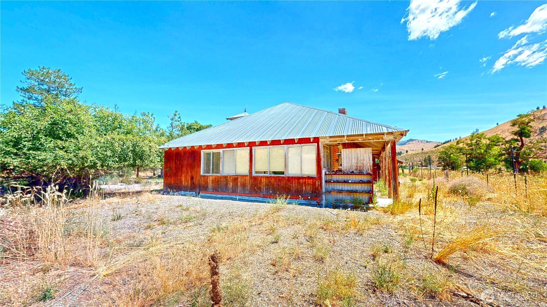 18 Old Carlton Road