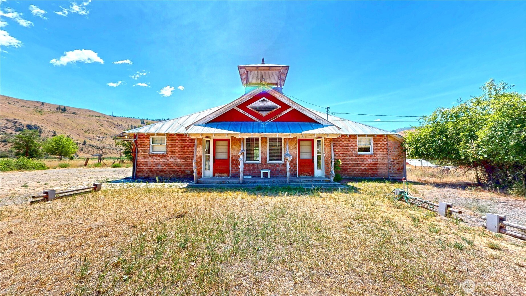 18 Old Carlton Road