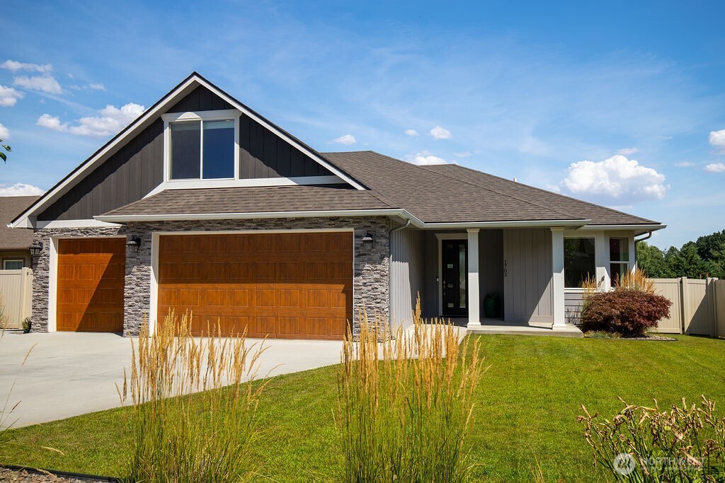 1703 Brambling Brae Lane