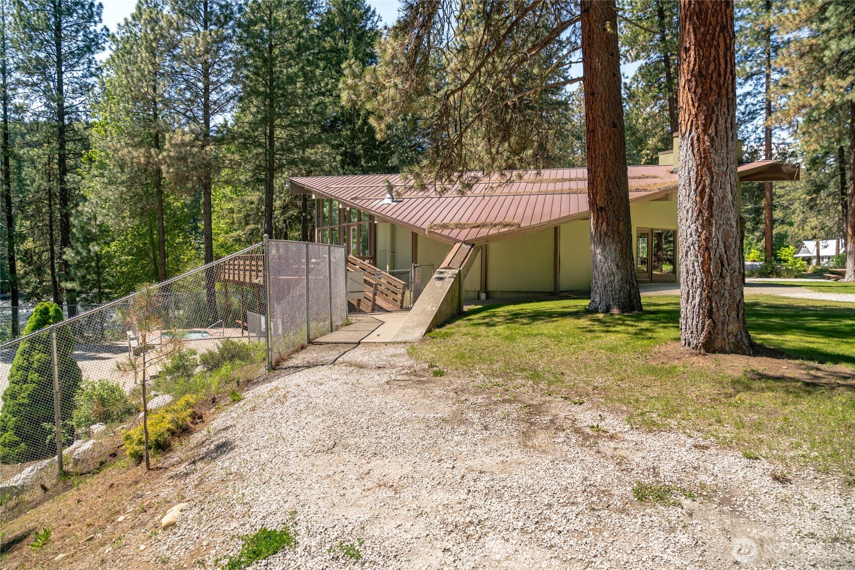 25601 Camp 12 Rd