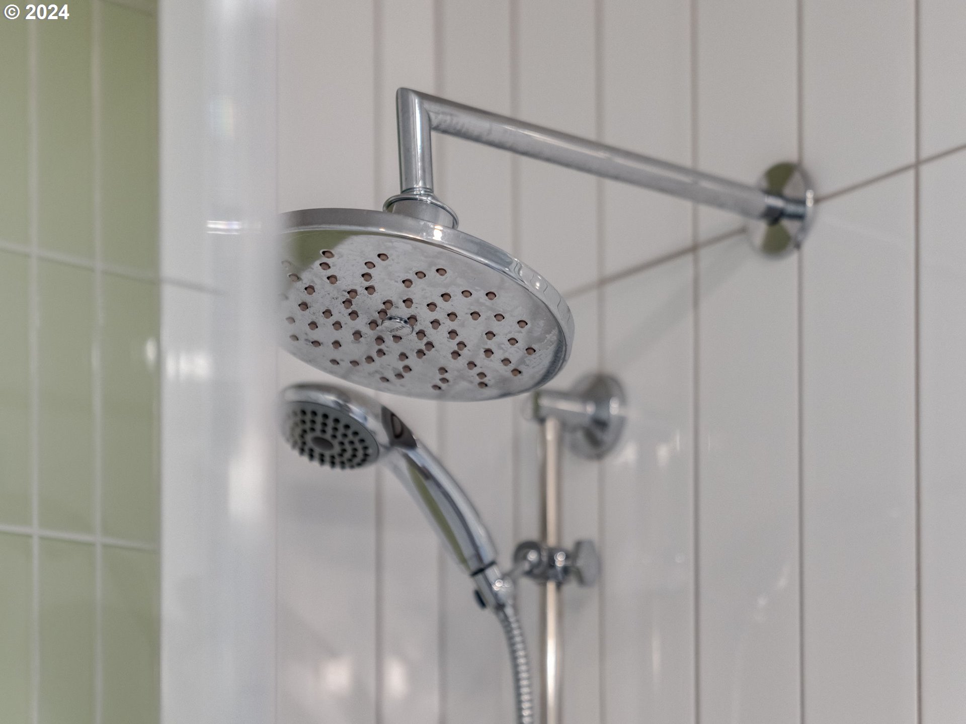 4330 SE MADISON ST B