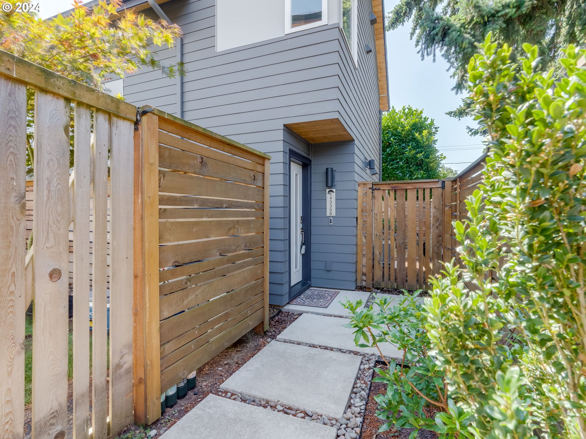 4330 SE MADISON ST B