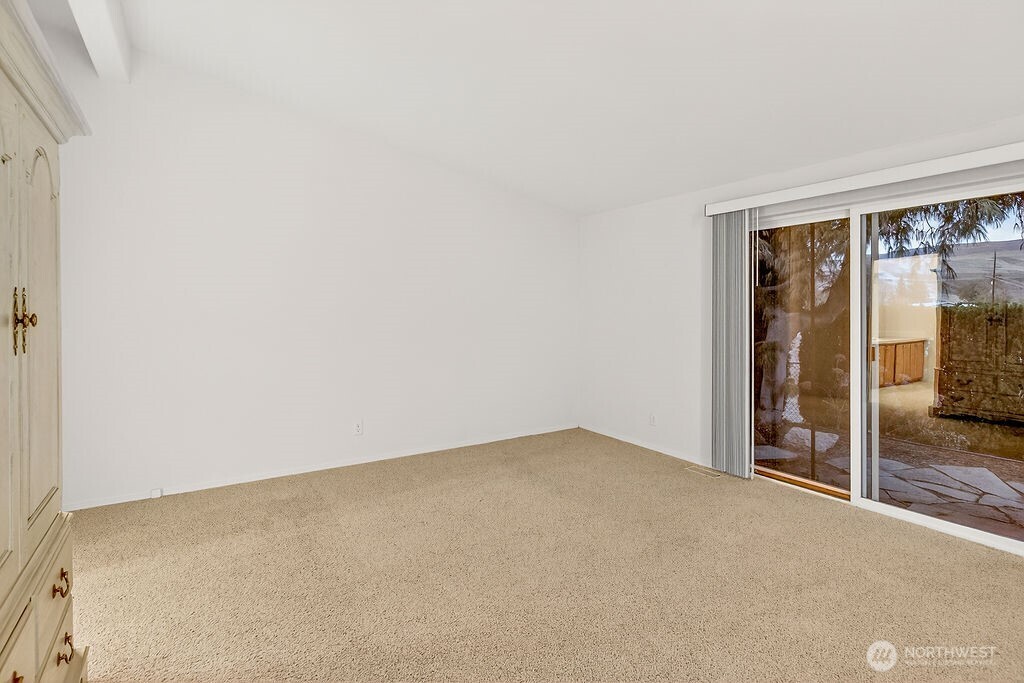 584 Canyon Drive