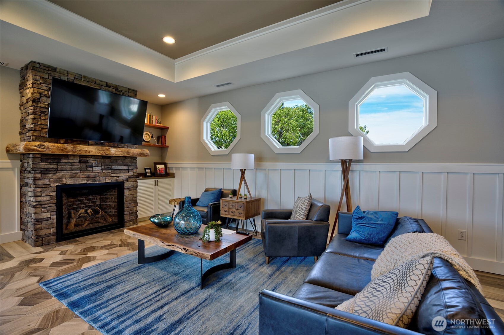 1350 W Woodin Avenue Unit: A-22