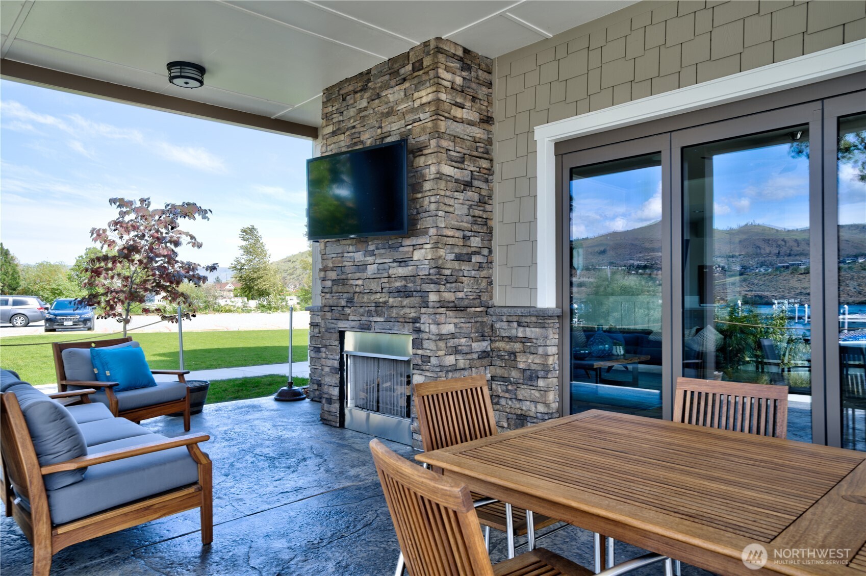 1350 W Woodin Avenue Unit: A-22