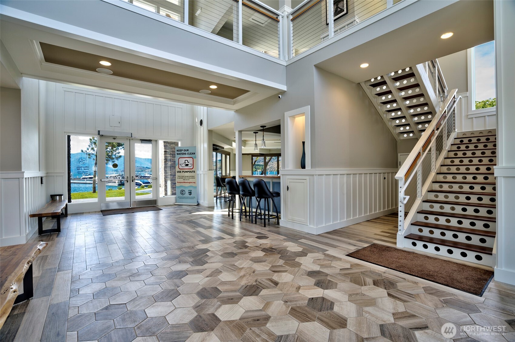 1350 W Woodin Avenue Unit: A-22