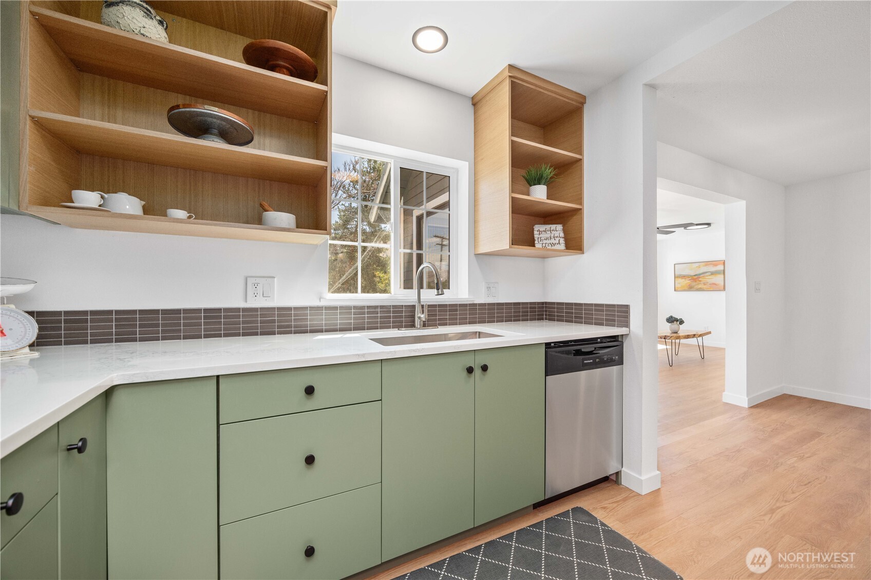 325 E Highland Avenue