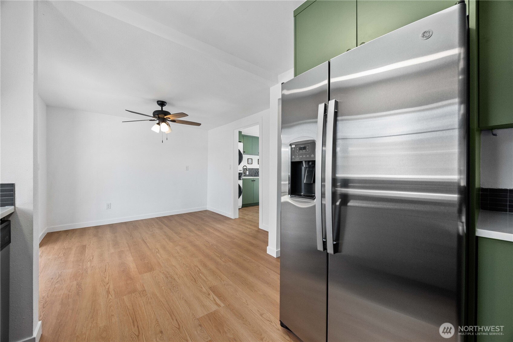 325 E Highland Avenue