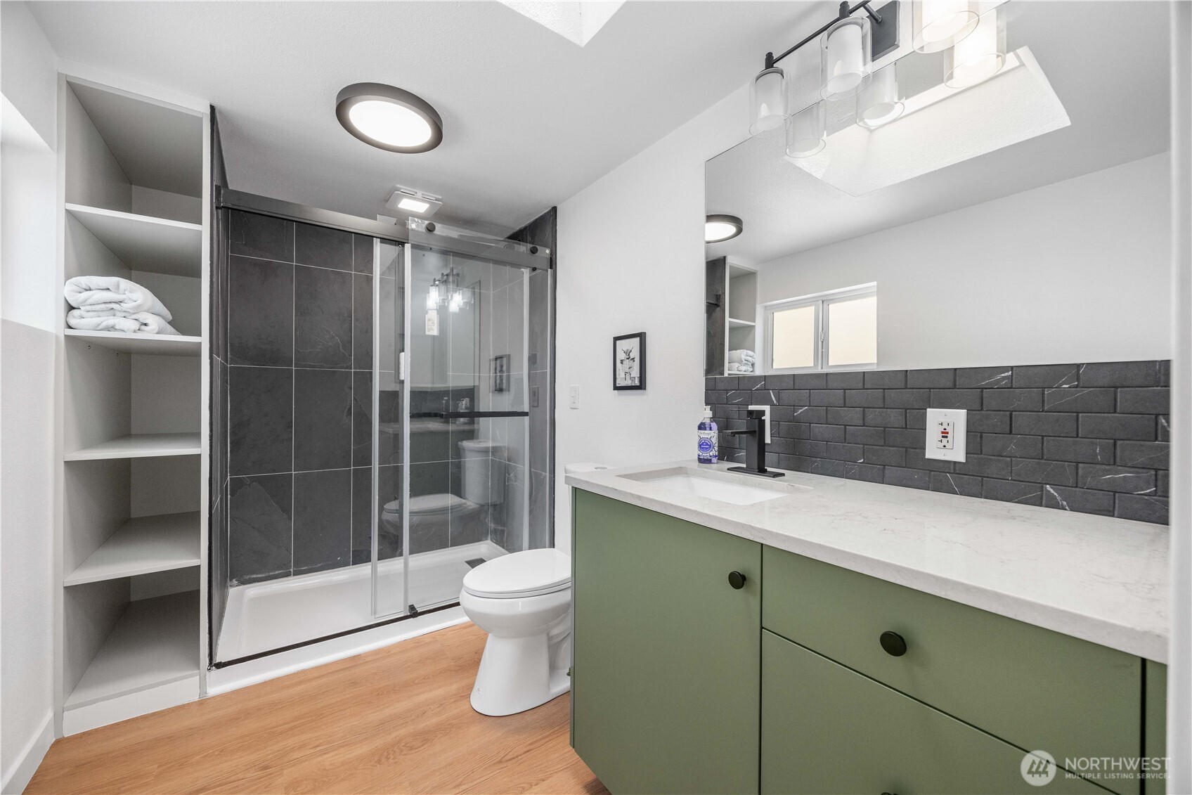 325 E Highland Avenue
