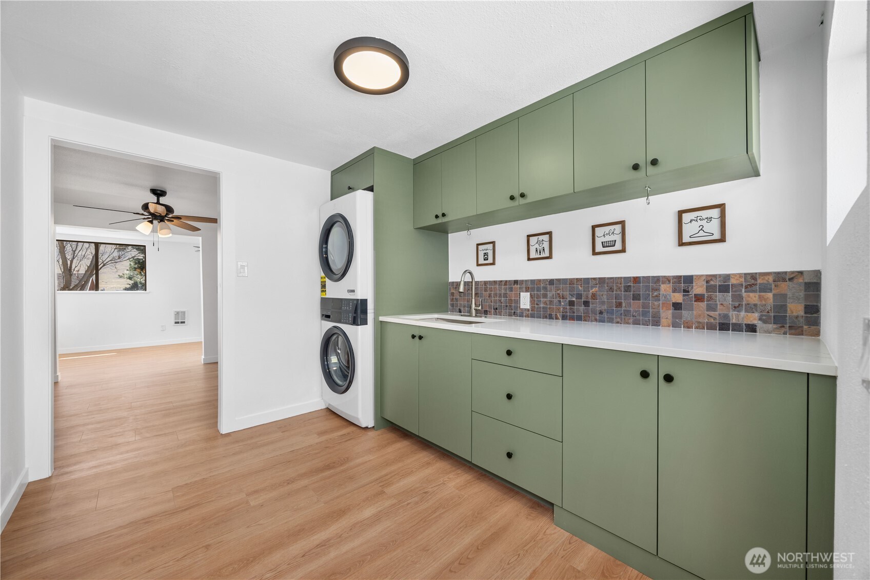325 E Highland Avenue