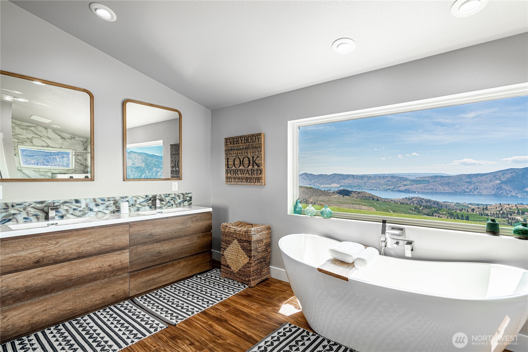 1205 Santana Drive