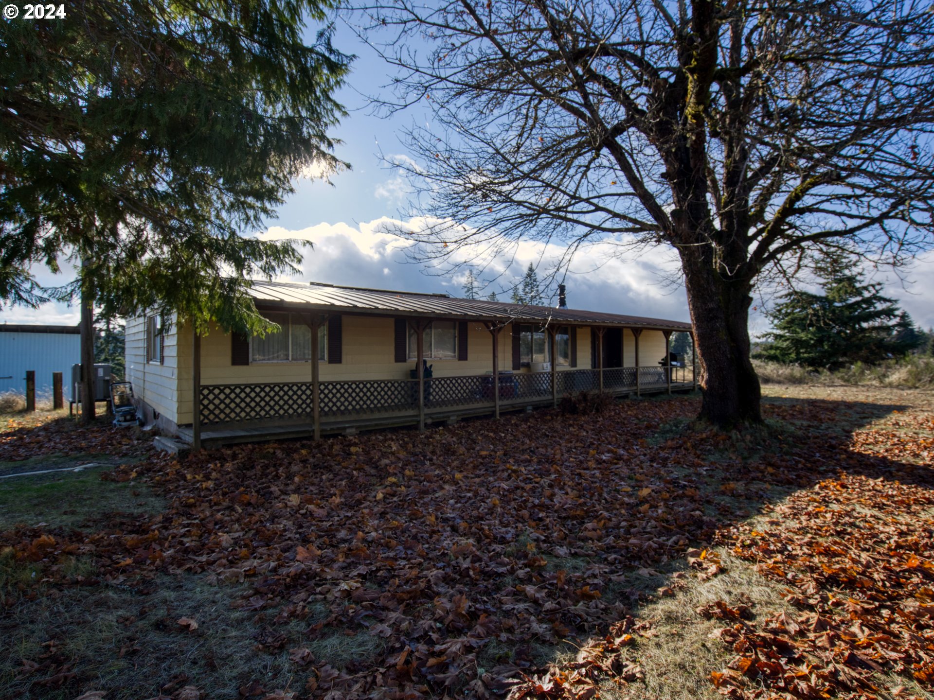 232 Bates RD