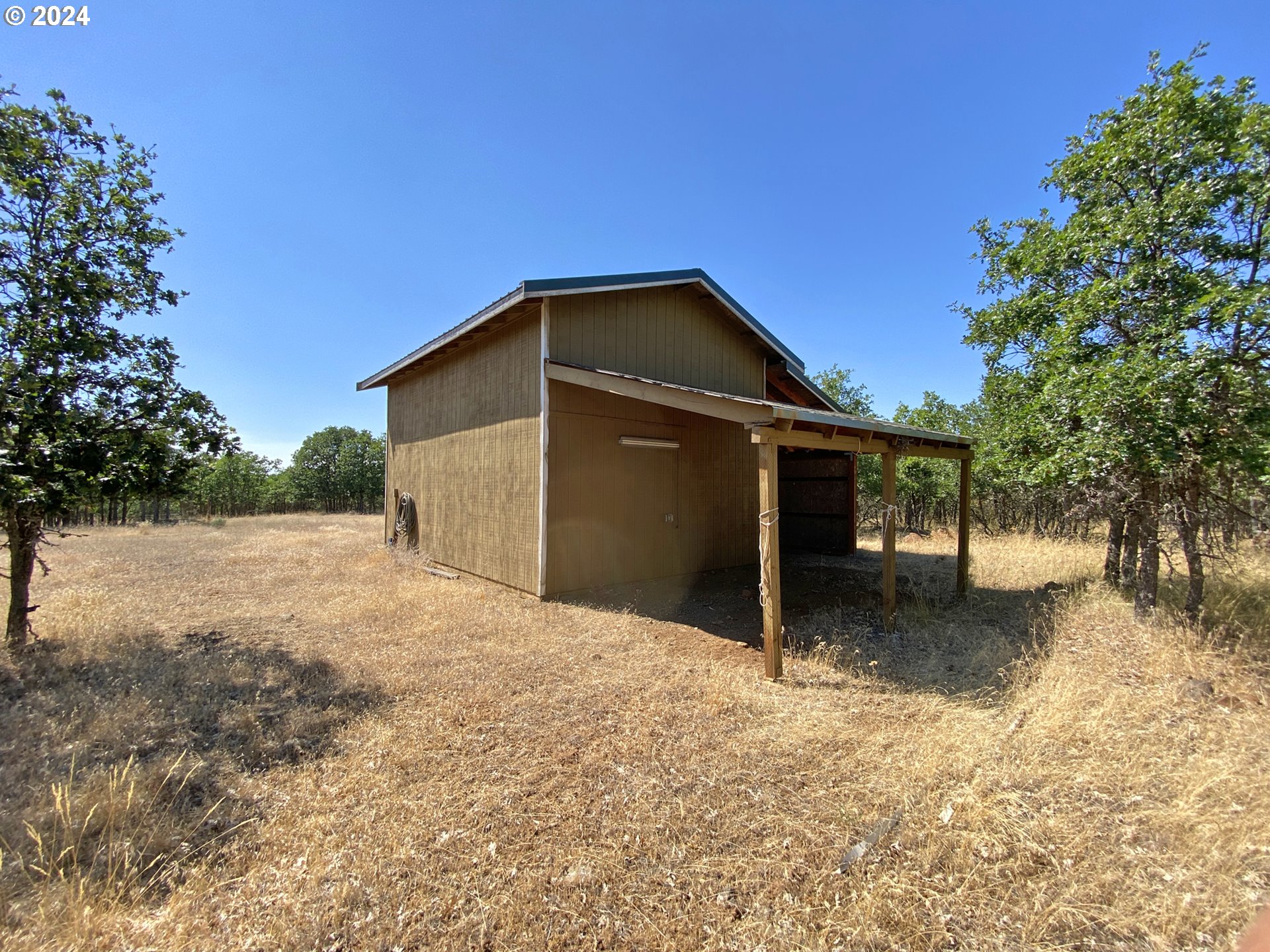 273 Woodland RD