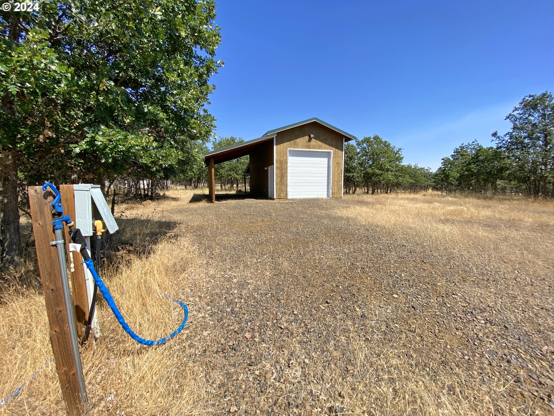 273 Woodland RD