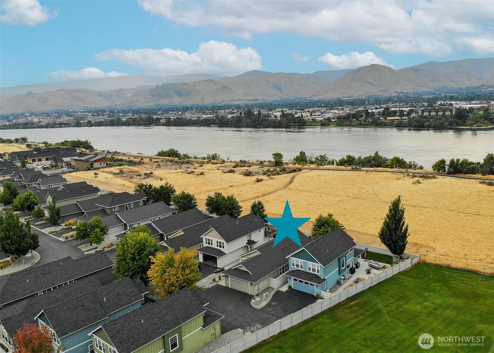 2452 NW Columbia Avenue Unit: 22