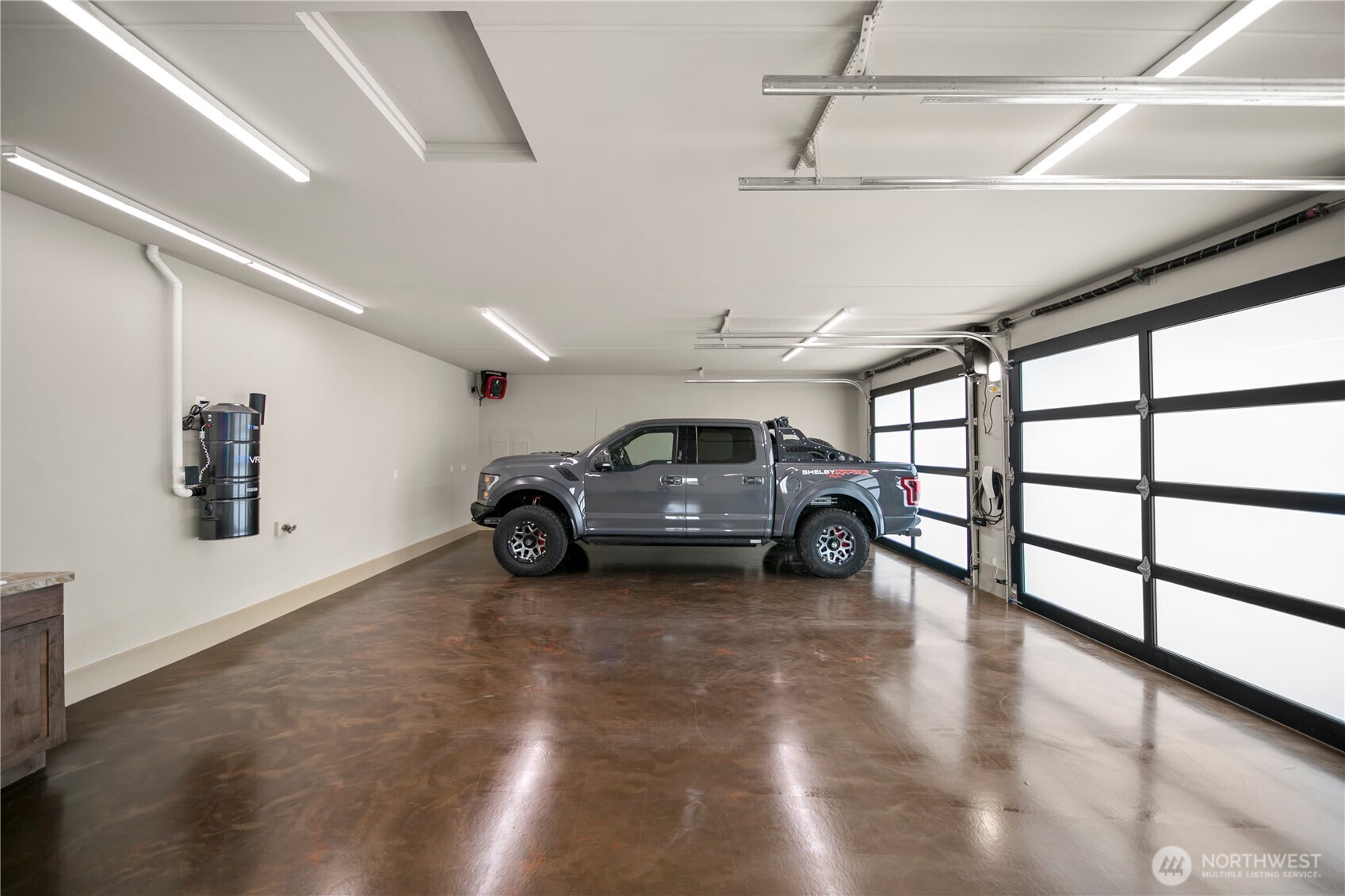 4095 W Eaglerock Drive