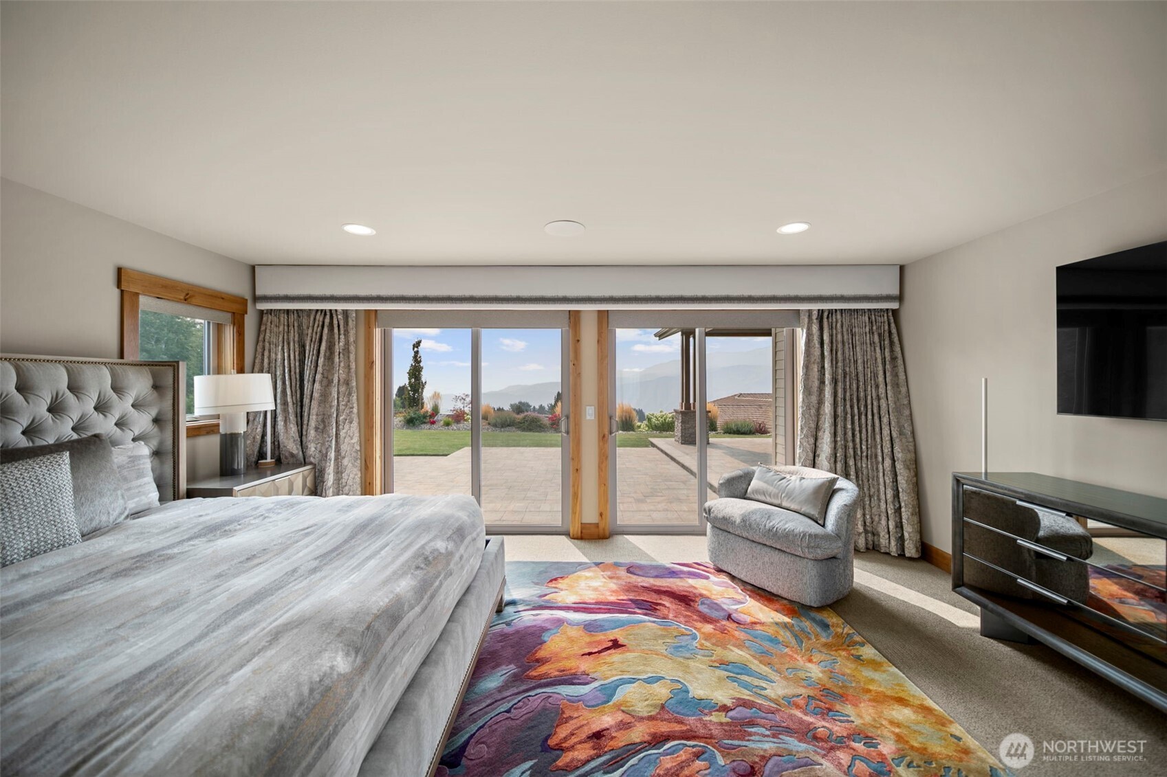 4095 W Eaglerock Drive