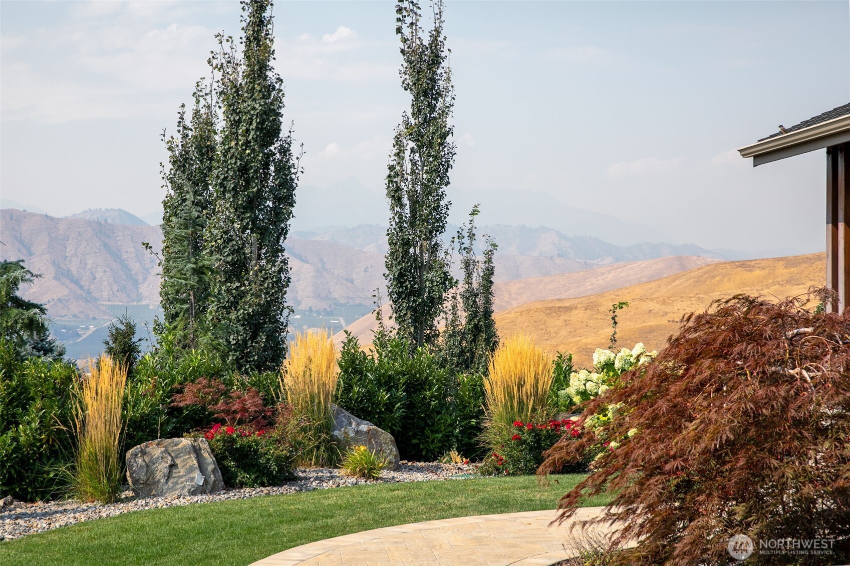 4095 W Eaglerock Drive