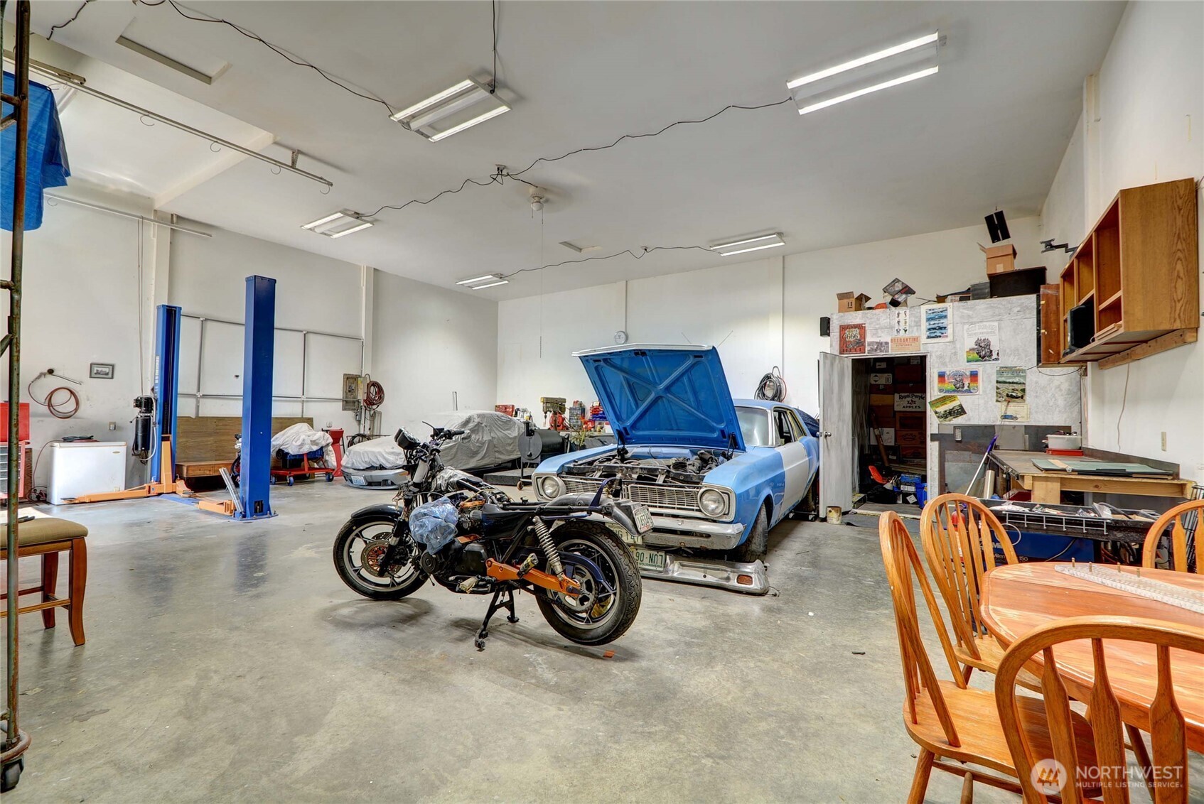 1103 Dyer Rd