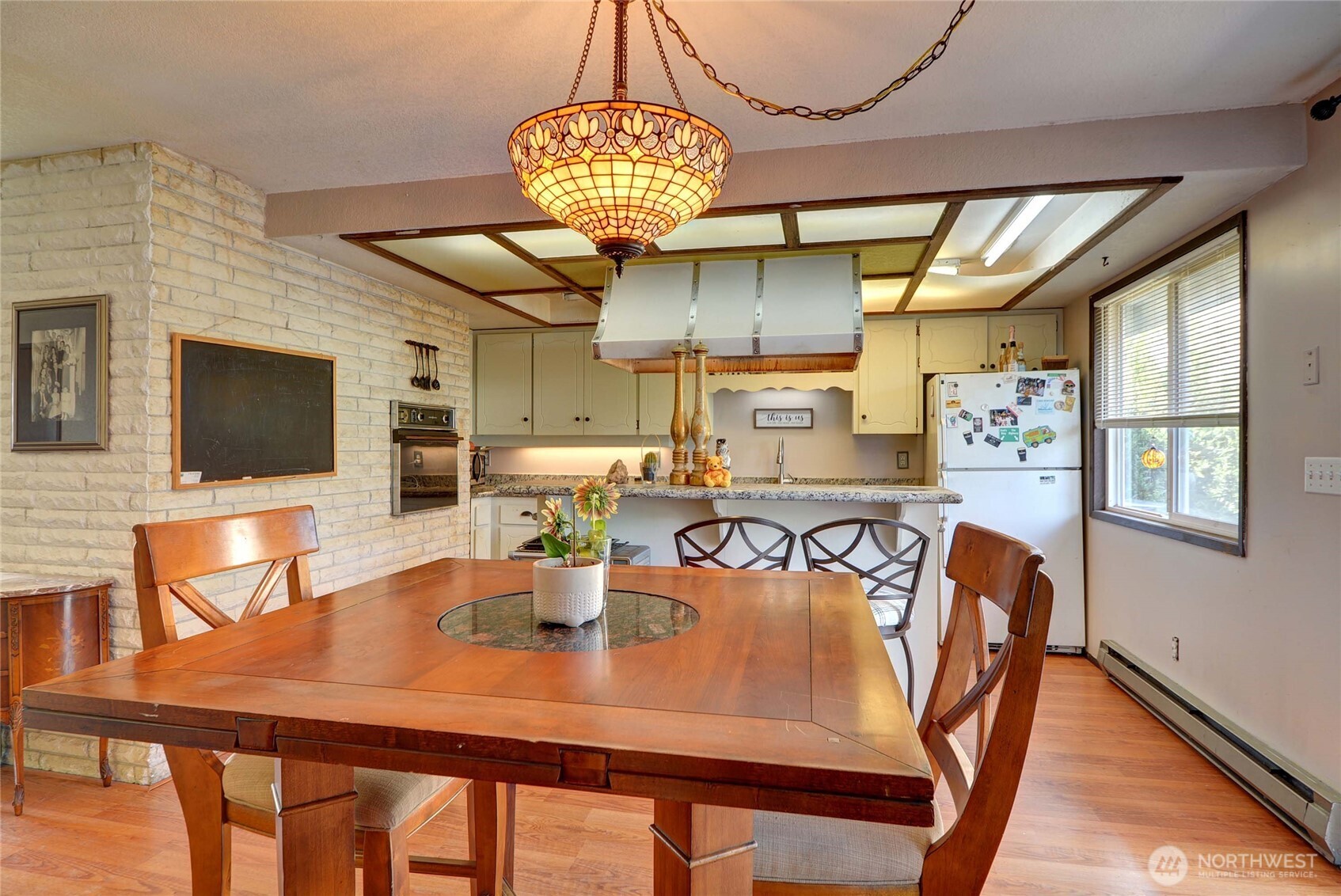 1103 Dyer Rd