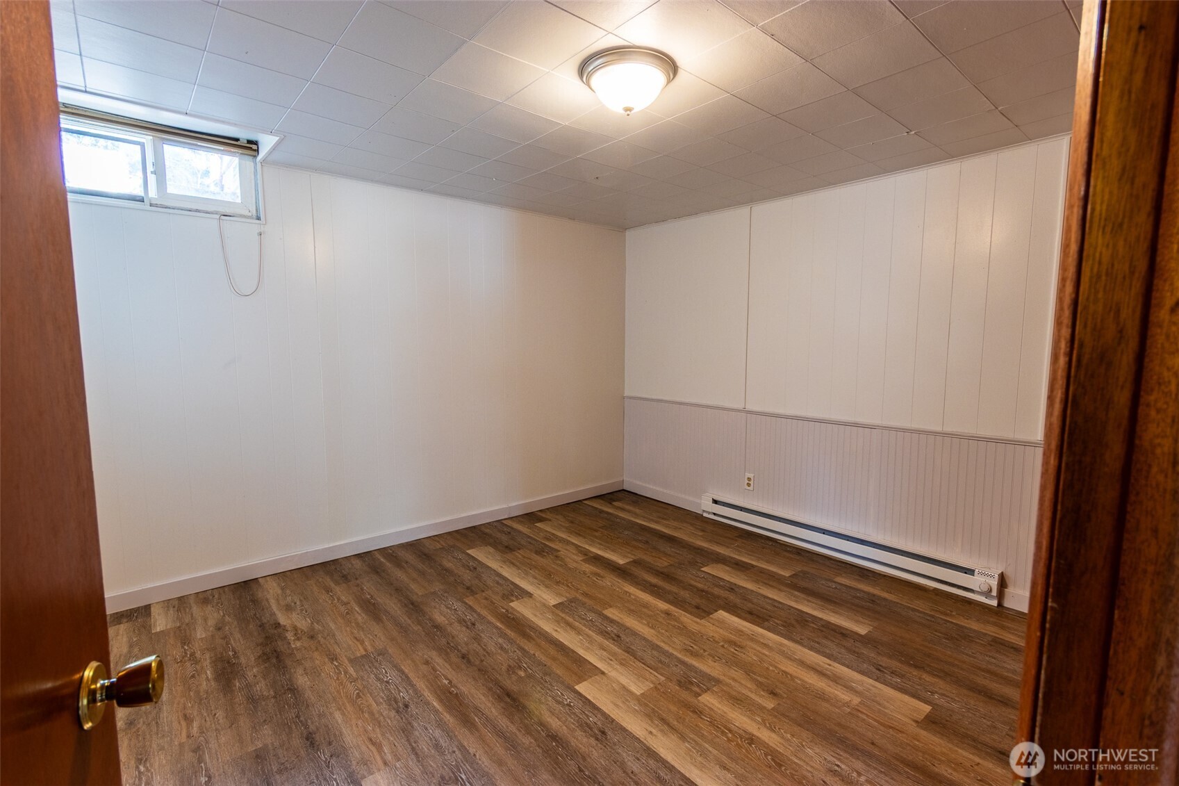 319 S Tonasket Avenue