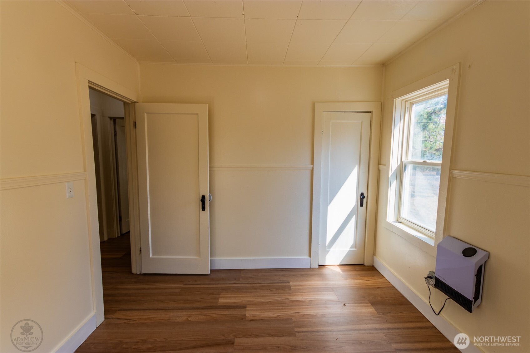 218 B 7th Street