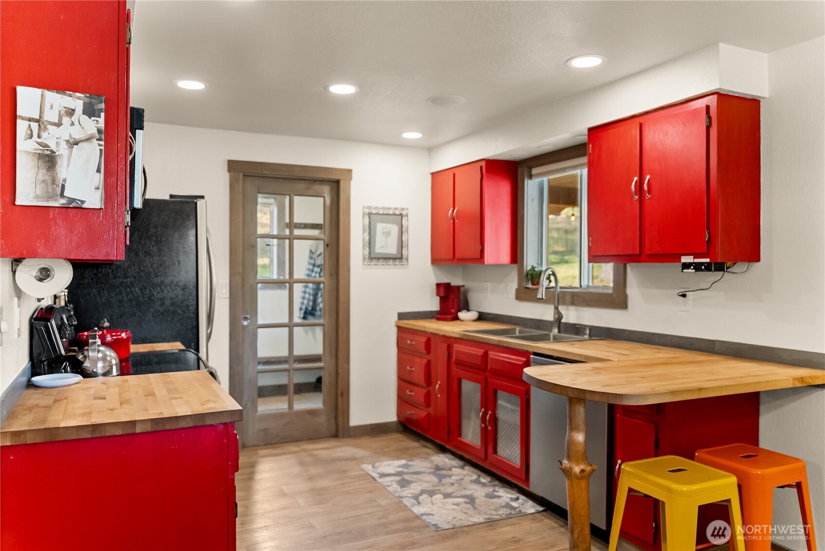 1425 Salmon Creek Road