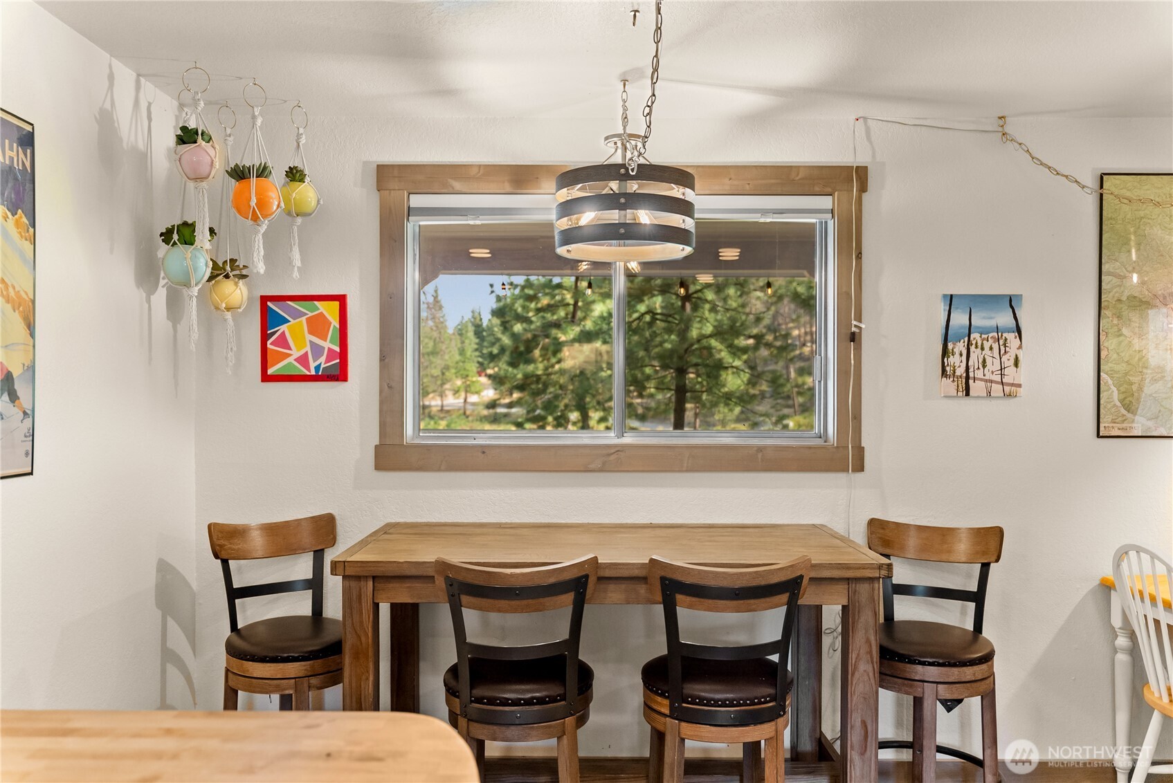 1425 Salmon Creek Road