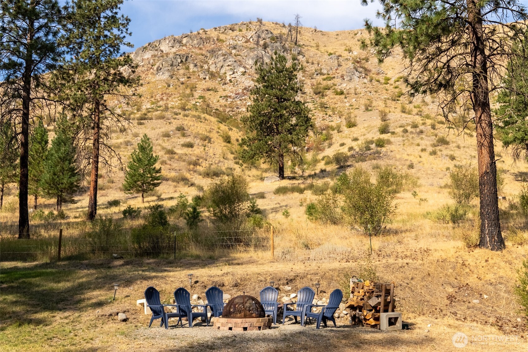 1425 Salmon Creek Road