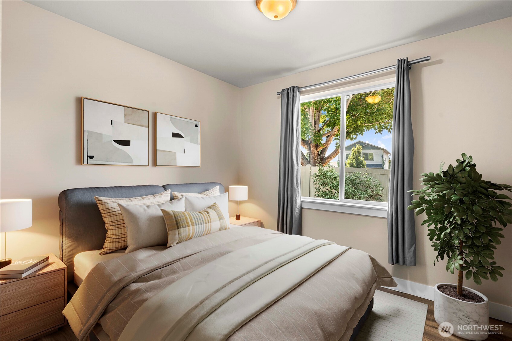 1347 Boulder Loop