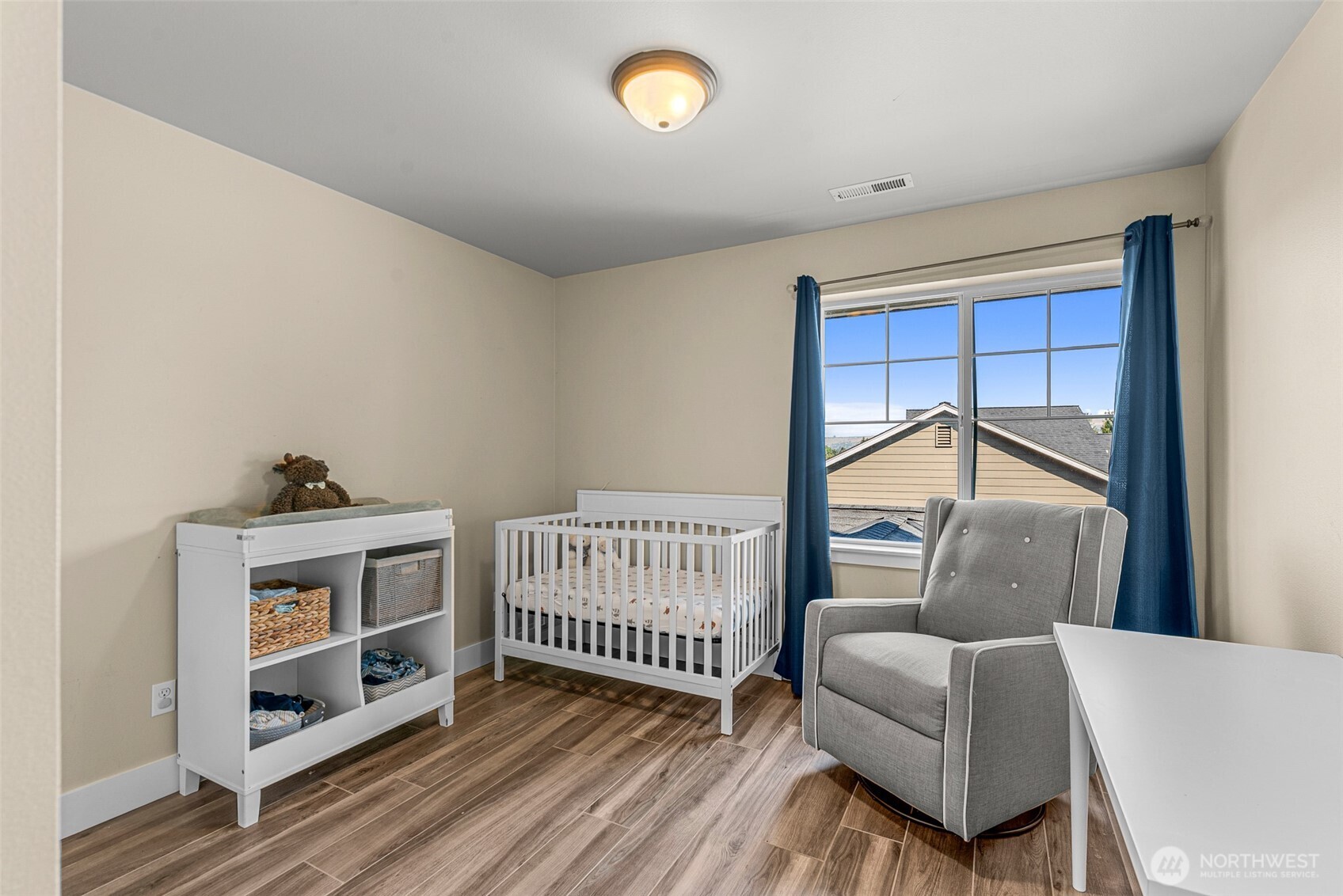 1347 Boulder Loop