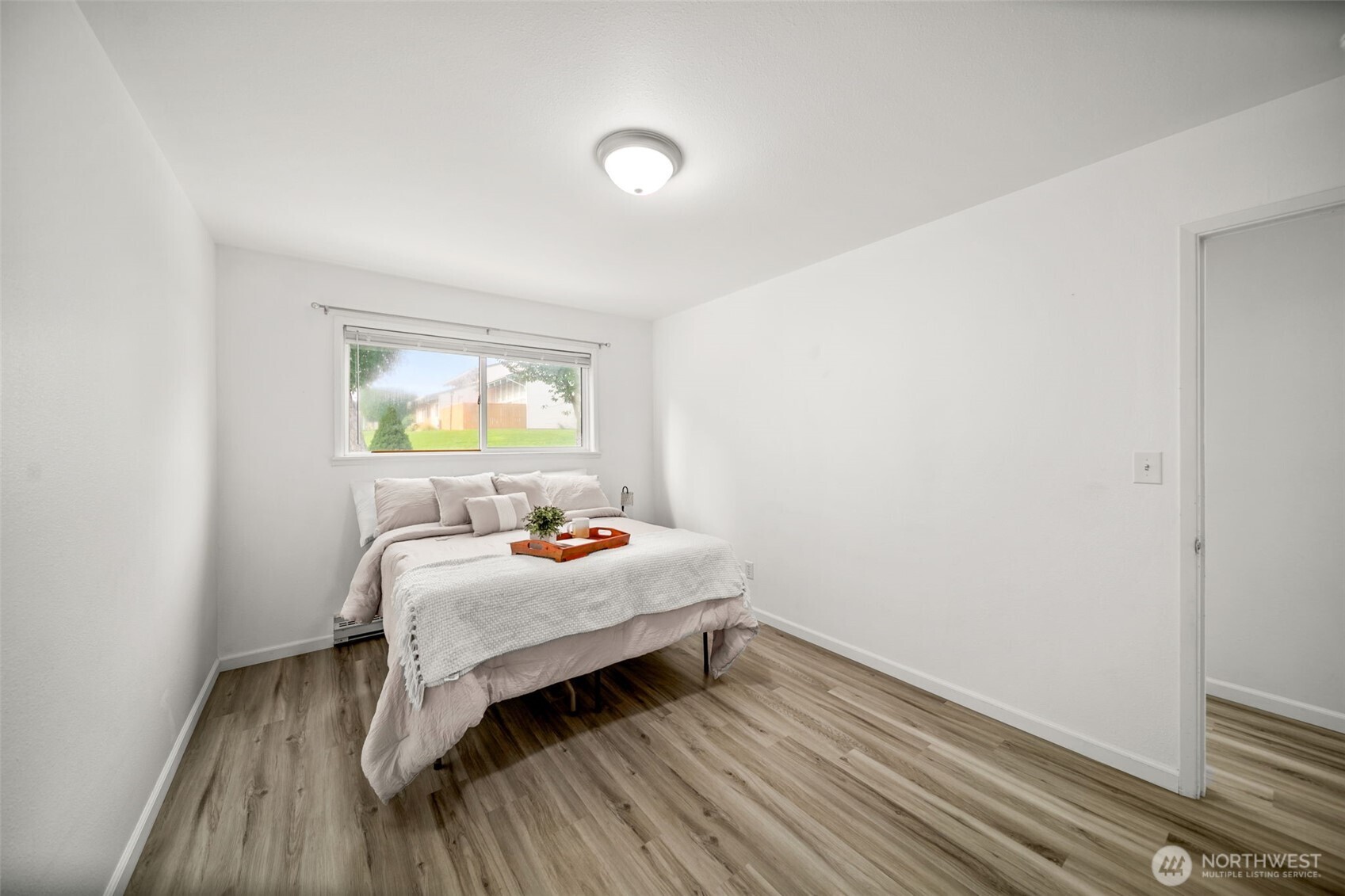 10 S Cove Ave Unit: 19