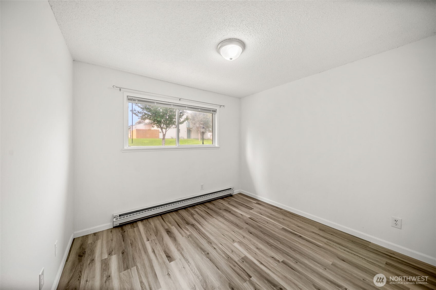 10 S Cove Ave Unit: 19