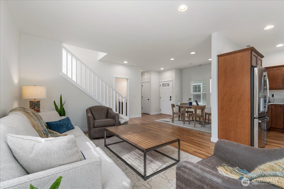 2452 NW Columbia Avenue Unit: 25