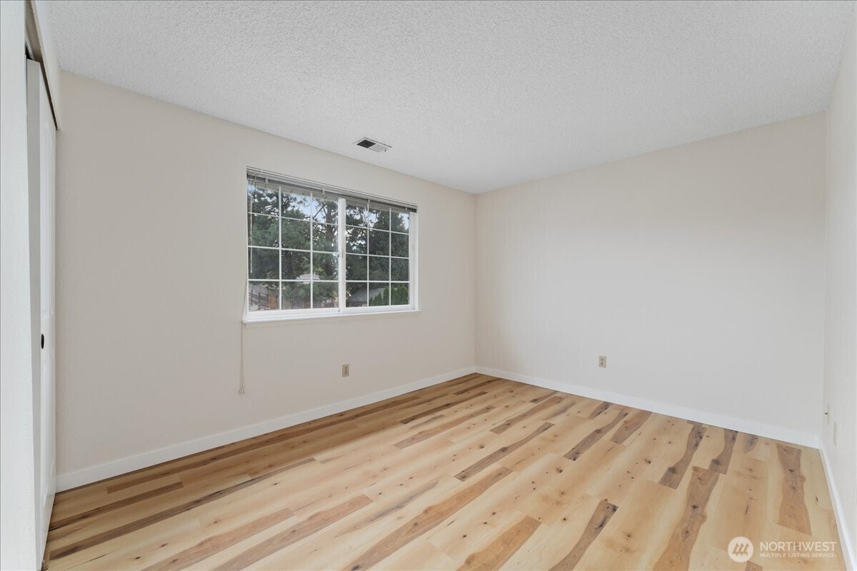 100 Simon Street Unit: 40