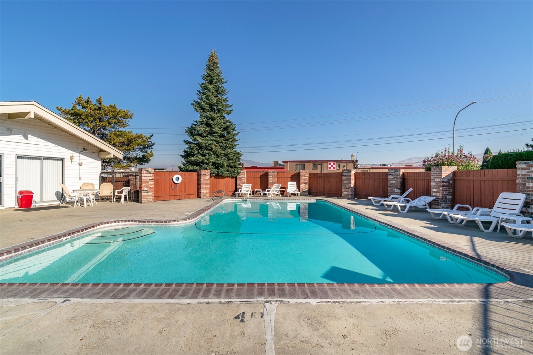 100 Simon Street Unit: 40