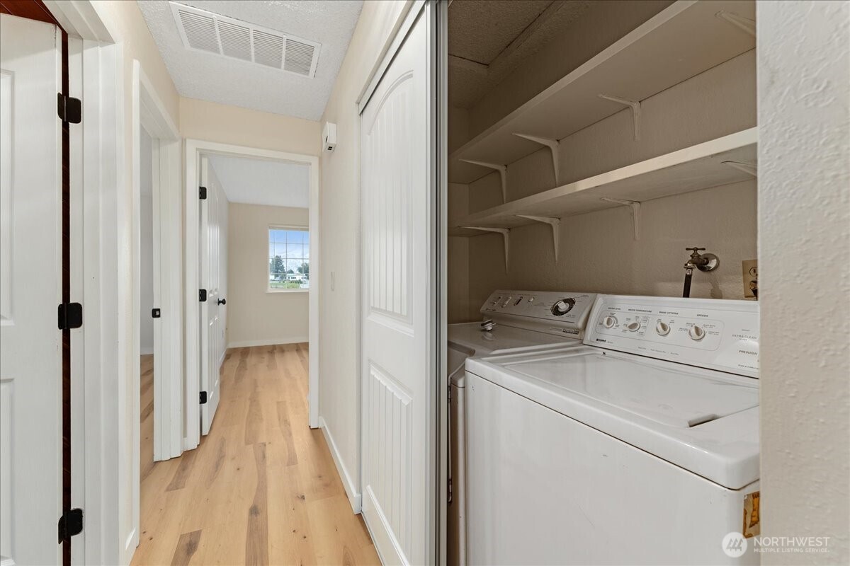 100 Simon Street Unit: 40