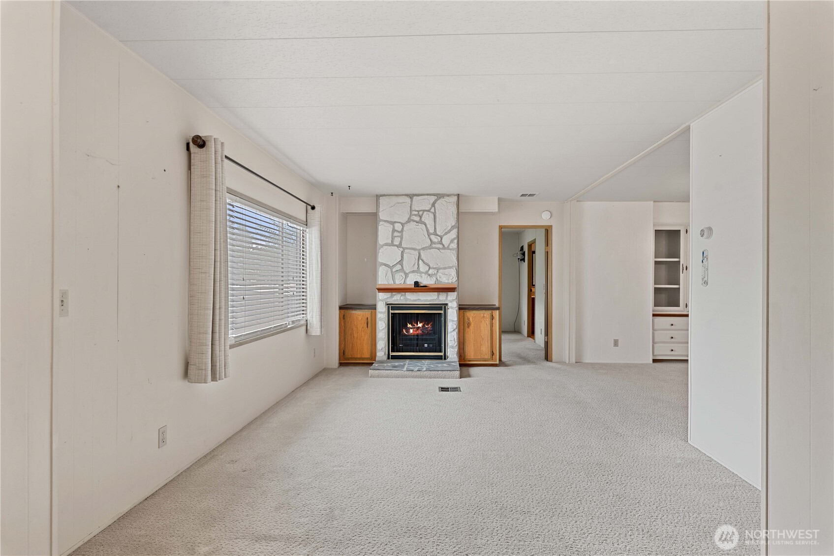 1311 Maple Street Unit: 18