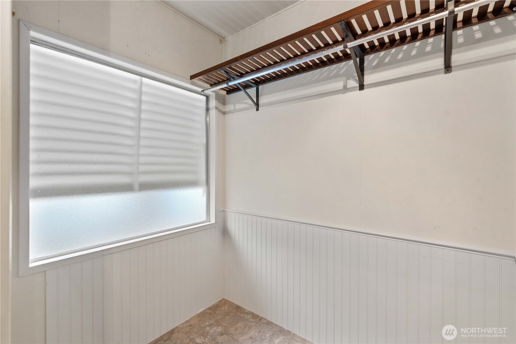 1311 Maple Street Unit: 18