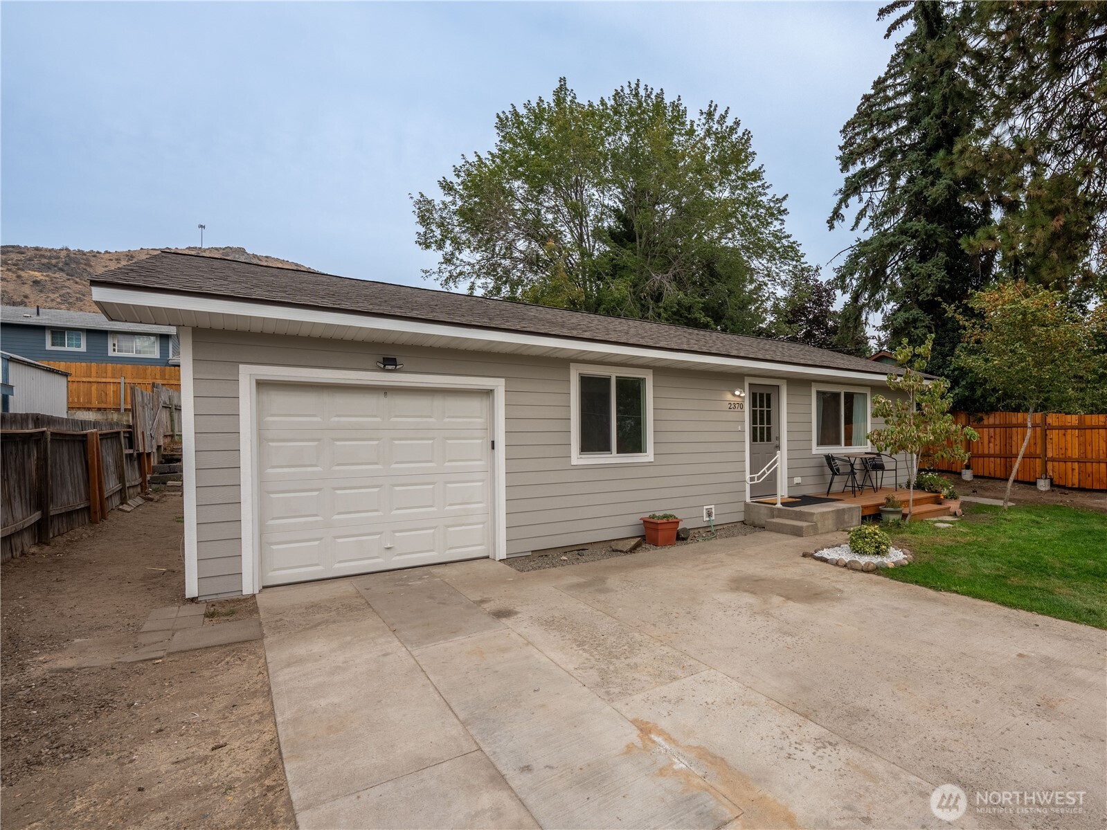 2370 Albin Drive