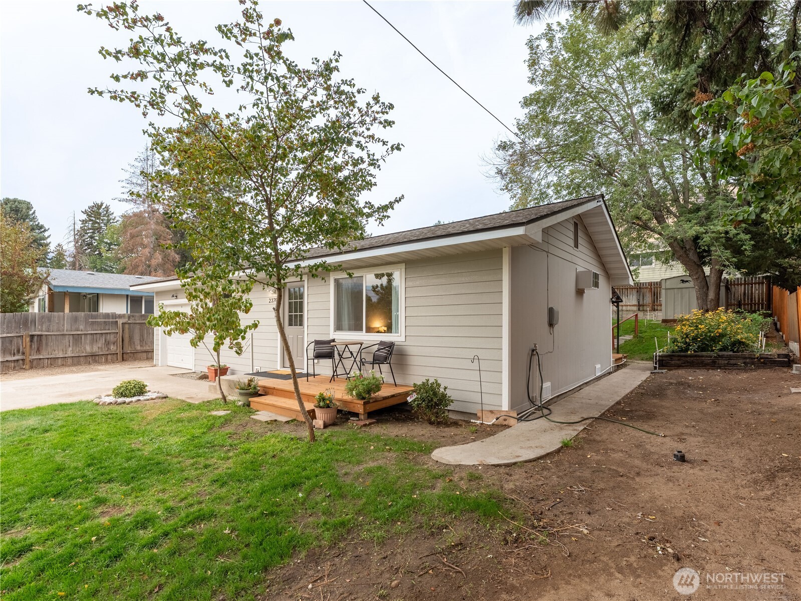 2370 Albin Drive