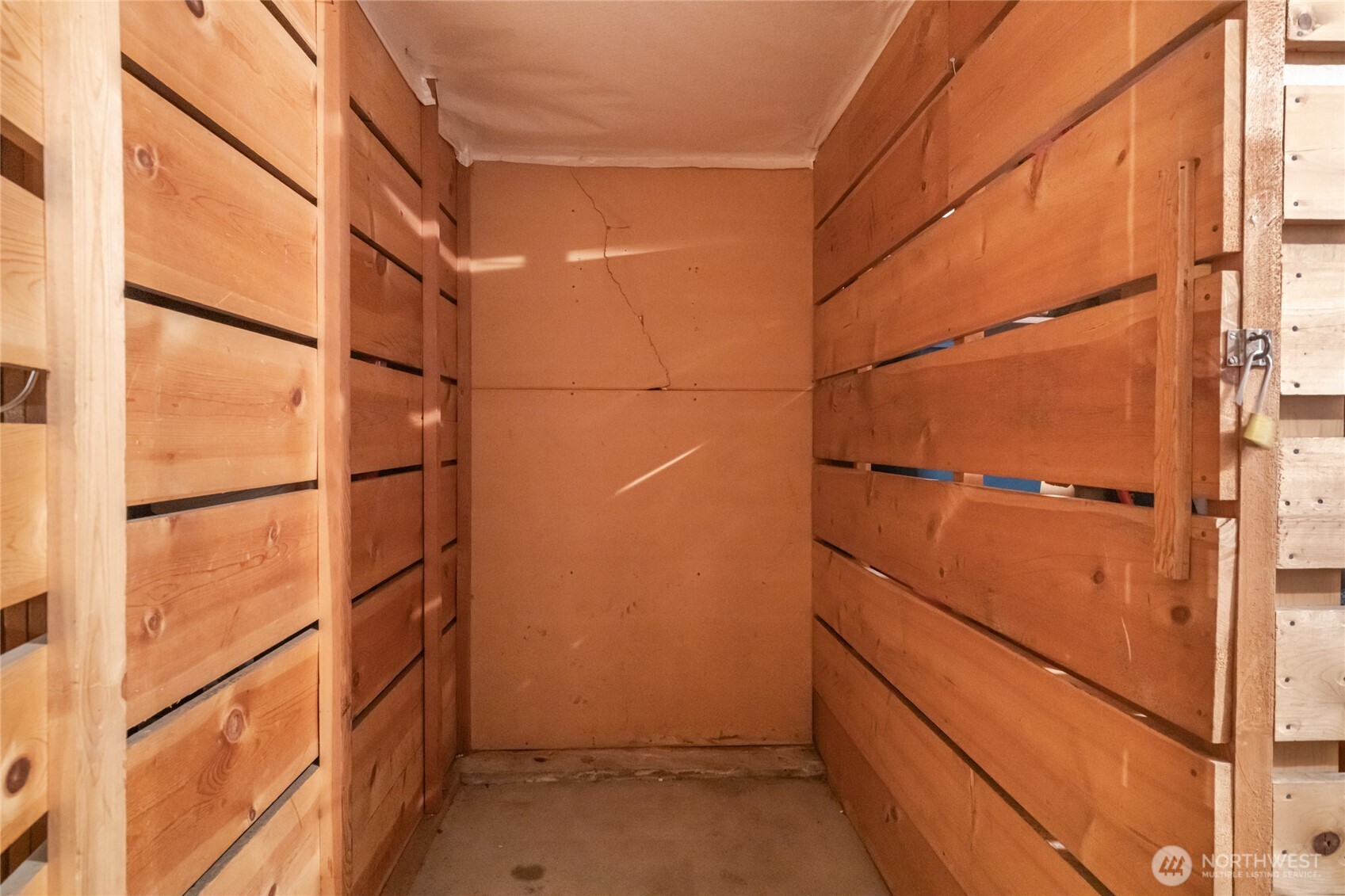 201 Pennsylvania Avenue Unit: 4